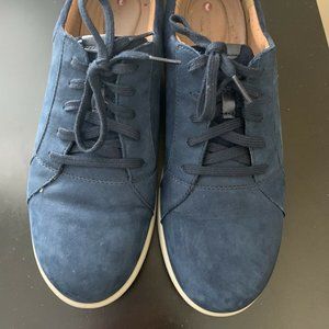 Clarks Unstructured Lace Sneakers Un.Adorn Place